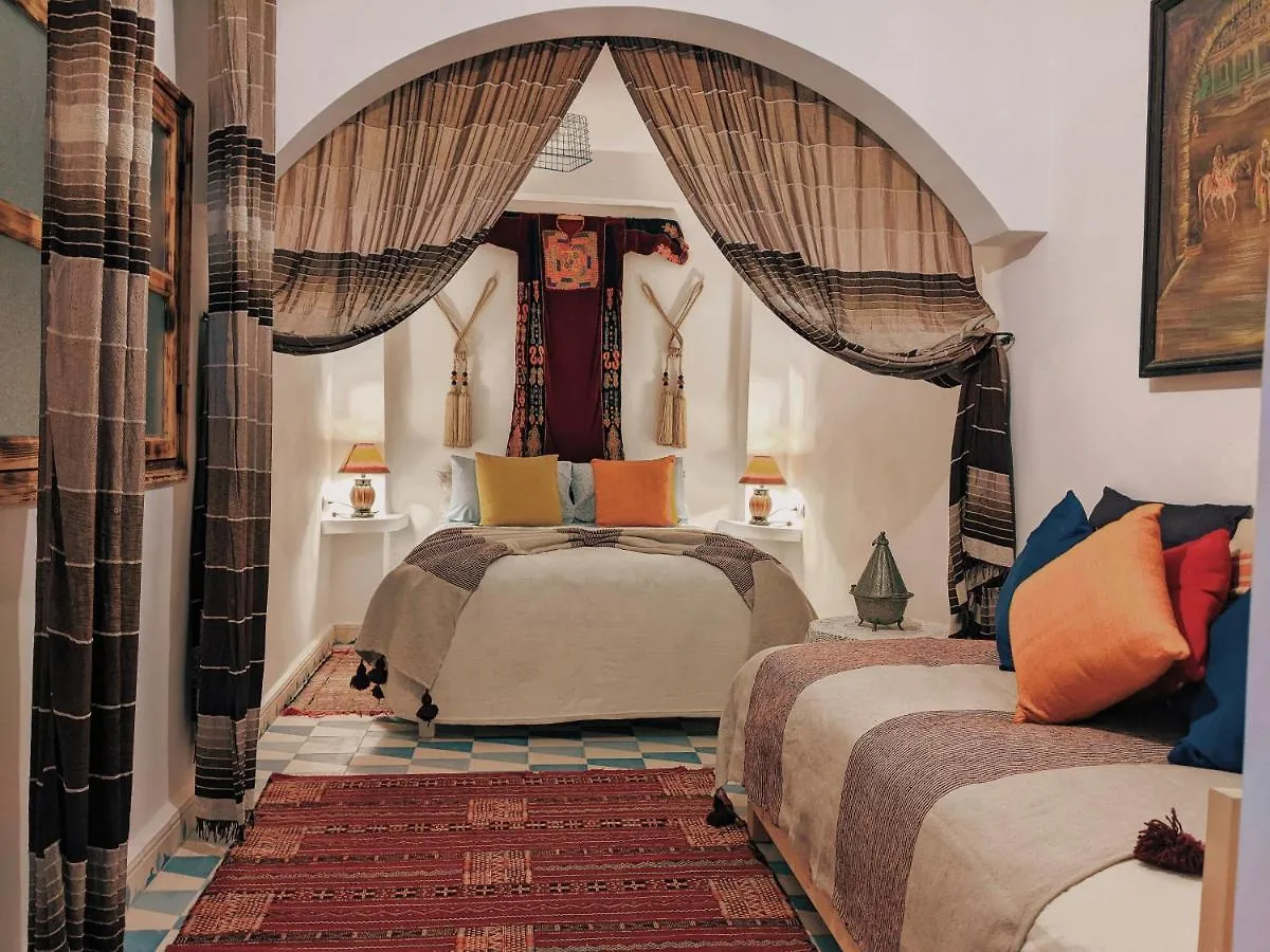 Riad Azul Bed & Breakfast Essaouira 0*,